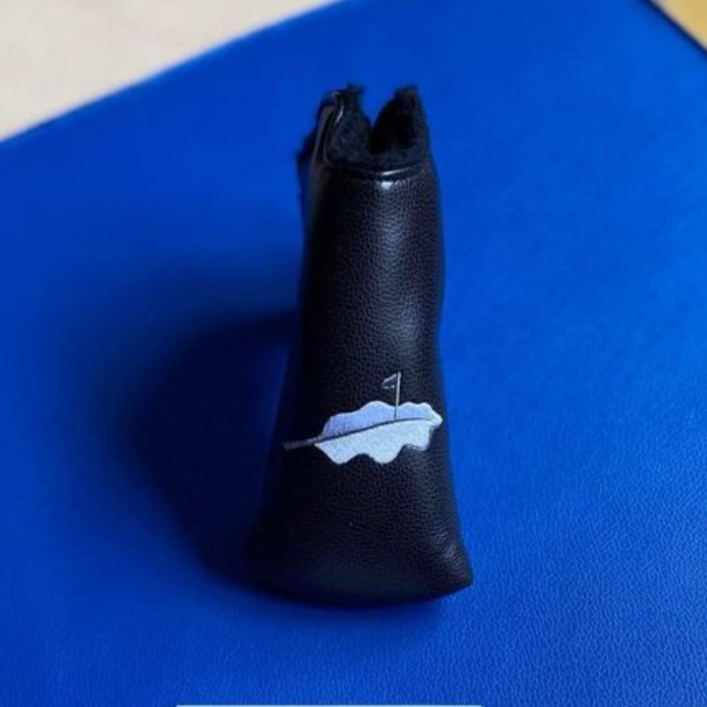 Brand New - Glen Oaks Club ~ Old Westbury, NY ~ Golf Blade Putter Headcover